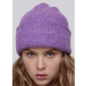 Zara Knit Cuffed Beanie